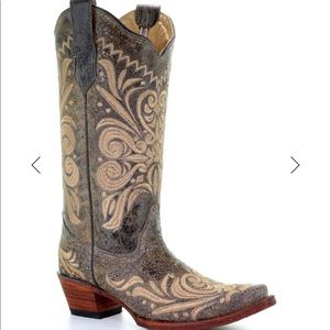Circle-B Distressed Embroidered Cowboy Boots